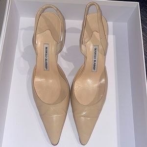 Authentic Manolo Blahnik Carolyne Nude slinback- perfect condition